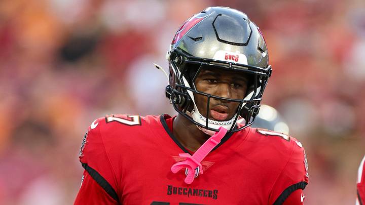 Aug 22, 2026; Tampa, Florida, USA; Tampa Bay Buccaneers wide receiver Ted Hurst III (17) looks on against the Kansas City Chiefs in the first quarter during a preseason game at Raymond James Stadium. Mandatory Credit: Nathan Ray Seebeck-Imagn Images Aug 22, 2026; Tampa, Florida, USA; Tampa Bay Buccaneers wide receiver Ted Hurst III (17) looks on against the Kansas City Chiefs in the first quarter during a preseason game at Raymond James Stadium. Mandatory Credit: Nathan Ray Seebeck-Imagn Images