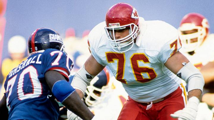 Kansas City Chiefs tackle John Alt