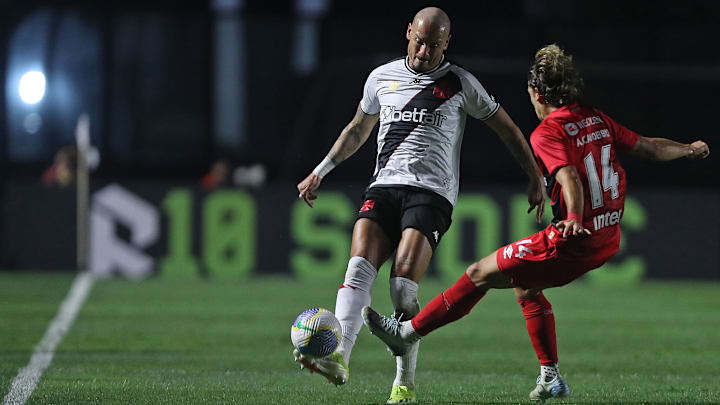 Athletico e Vasco fazem jogo da vida na Copa do Brasil.