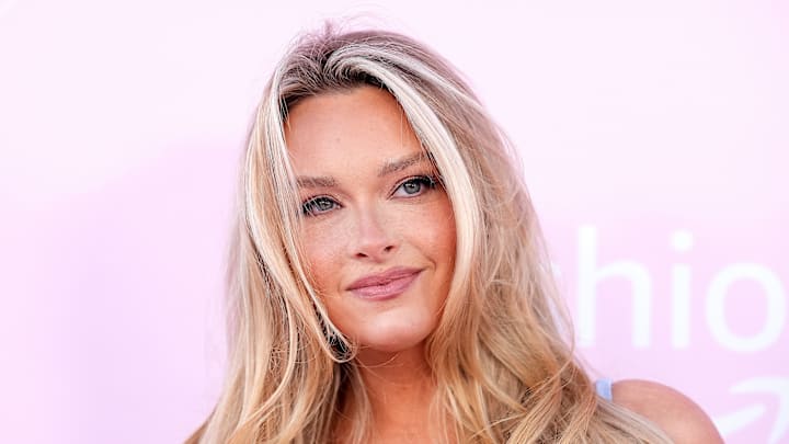 Camille Kostek Camille Kostek