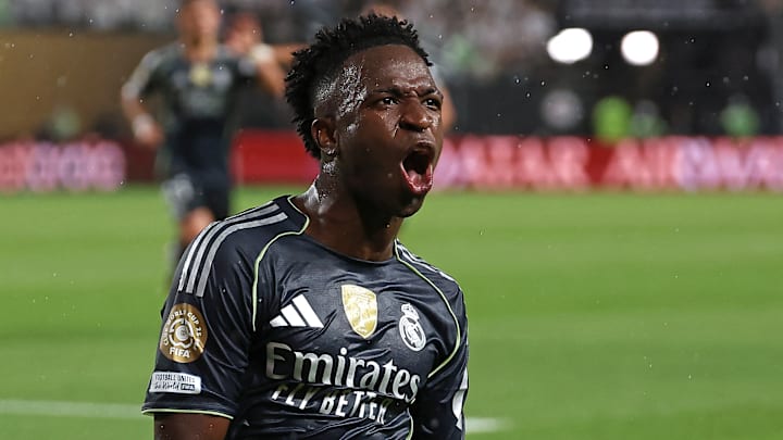 Vinícius Júnior se prepara para mais uma temporada no Real Madrid
