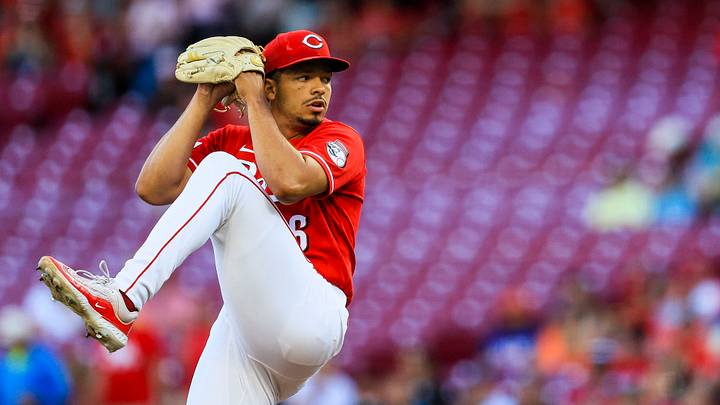 Jun 15, 2026; Cincinnati, Ohio, USA; Cincinnati Reds starting pitcher Chase Burns (26) pitches against the New York Mets in the first inning at Great American Ball Park. Mandatory Credit: Katie Stratman-Imagn Images Jun 15, 2026; Cincinnati, Ohio, USA; Cincinnati Reds starting pitcher Chase Burns (26) pitches against the New York Mets in the first inning at Great American Ball Park. Mandatory Credit: Katie Stratman-Imagn Images