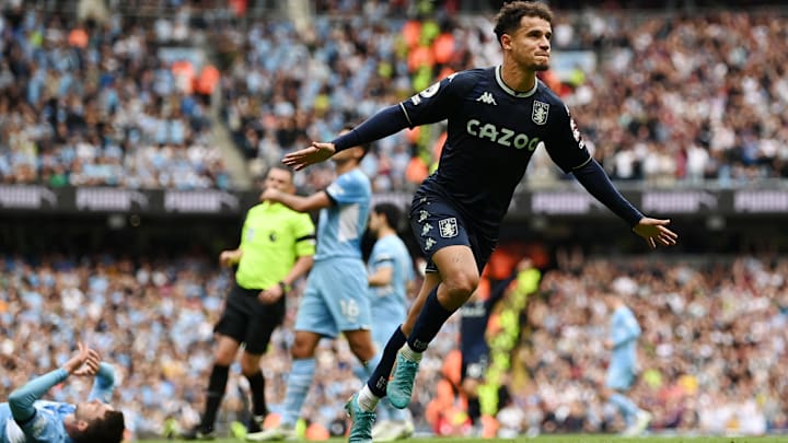 Philippe Coutinho foi substituído e Villans sofreram a virada Philippe Coutinho foi substituído e Villans sofreram a virada