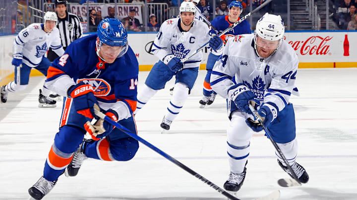 Toronto Maple Leafs v New York Islanders