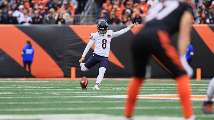 Nov 2, 2025; Cincinnati, Ohio, USA; Chicago Bears placekicker Cairo Santos (8) kicks the ball against the Cincinnati Bengals during the first quarter at Paycor Stadium. Mandatory Credit: Katie Stratman-Imagn Images