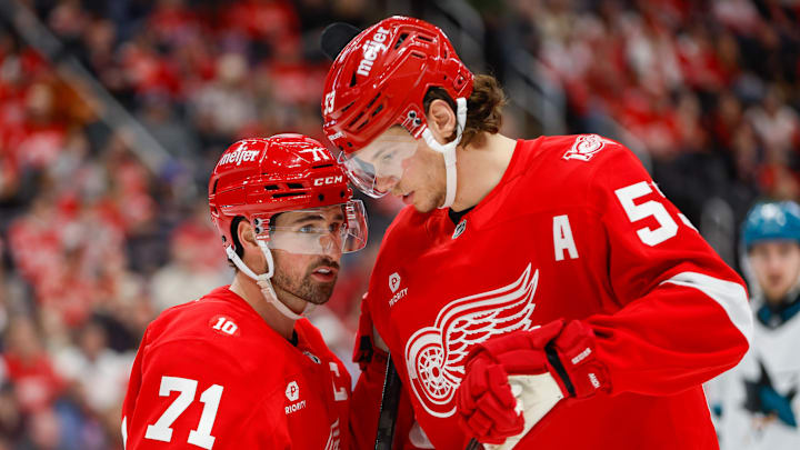 Jan 16, 2026; Detroit, Michigan, USADetroit Red Wings center Dylan Larkin (71) talks with defenseman Moritz Seider (53) during the first period against the San Jose Sharks at Little Caesars Arena. Mandatory Credit: Brian Bradshaw Sevald-Imagn Images Jan 16, 2026; Detroit, Michigan, USADetroit Red Wings center Dylan Larkin (71) talks with defenseman Moritz Seider (53) during the first period against the San Jose Sharks at Little Caesars Arena. Mandatory Credit: Brian Bradshaw Sevald-Imagn Images