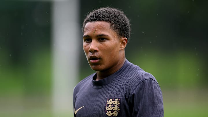 Ajay Tavares kommt nach Barcelona Ajay Tavares kommt nach Barcelona