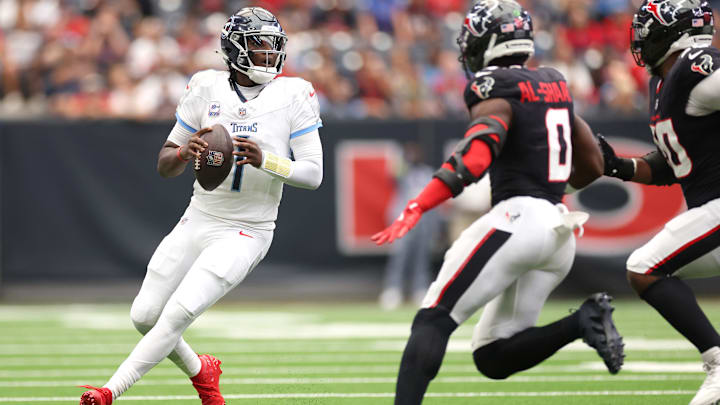 Tennessee Titans v Houston Texans
