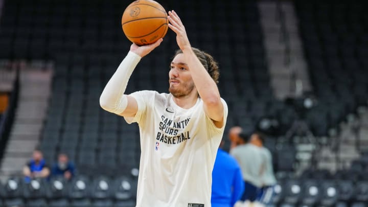 Mar 19, 2024; San Antonio, Texas, USA; San Antonio Spurs forward Cedi Osman (16) warms up before the game against the Dallas Mavericks at Frost Bank Center. Mandatory Credit: Daniel Dunn-USA TODAY Sports Mar 19, 2024; San Antonio, Texas, USA; San Antonio Spurs forward Cedi Osman (16) warms up before the game against the Dallas Mavericks at Frost Bank Center. Mandatory Credit: Daniel Dunn-USA TODAY Sports