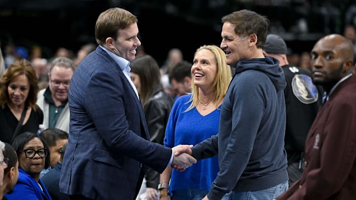 Dallas Mavericks, Patrick Dumont, Mark Cuban