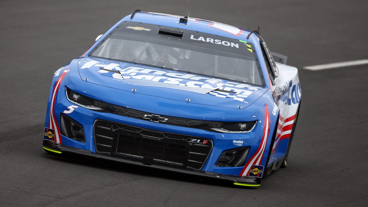 Kyle Larson replacement confirmed, and it's not Kevin Harvick