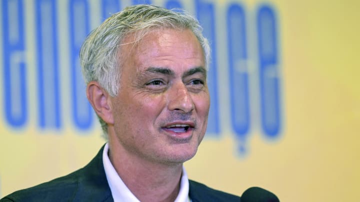 Mourinho é o atual treinador do Fenerbahçe, da Turquia