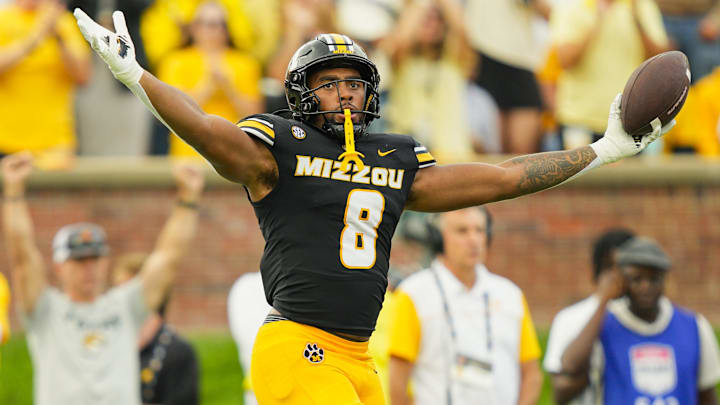 Oct 11, 2025; Columbia, Missouri, USA; Missouri Tigers defensive end Damon Wilson II (8) celebrates after recovering a fumble during the second half against the Alabama Crimson Tide at Faurot Field at Memorial Stadium. Mandatory Credit: Jay Biggerstaff-Imagn Images Oct 11, 2025; Columbia, Missouri, USA; Missouri Tigers defensive end Damon Wilson II (8) celebrates after recovering a fumble during the second half against the Alabama Crimson Tide at Faurot Field at Memorial Stadium. Mandatory Credit: Jay Biggerstaff-Imagn Images