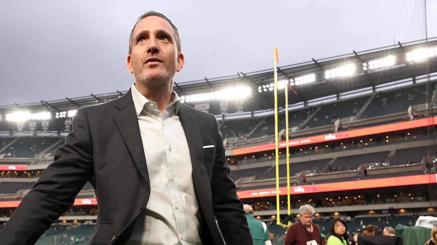 Eagles GM Howie Roseman Explains Decision to Leapfrog Steelers for Makai Lemon Pick