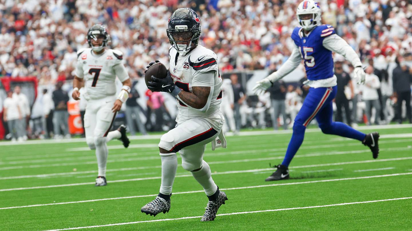 Ex-Lions RB David Montgomery continues to struggle with new team