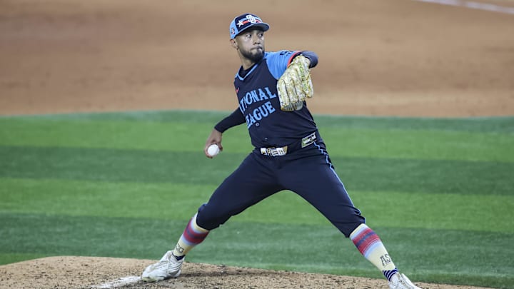 Jul 16, 2024; Arlington, Texas, USA; National League pitcher Robert Suarez of the San Diego Padres (75) pitches during the seventh inning during the 2024 MLB All-Star game at Globe Life Field. Mandatory Credit: Tim Heitman-Imagn Images Jul 16, 2024; Arlington, Texas, USA; National League pitcher Robert Suarez of the San Diego Padres (75) pitches during the seventh inning during the 2024 MLB All-Star game at Globe Life Field. Mandatory Credit: Tim Heitman-Imagn Images