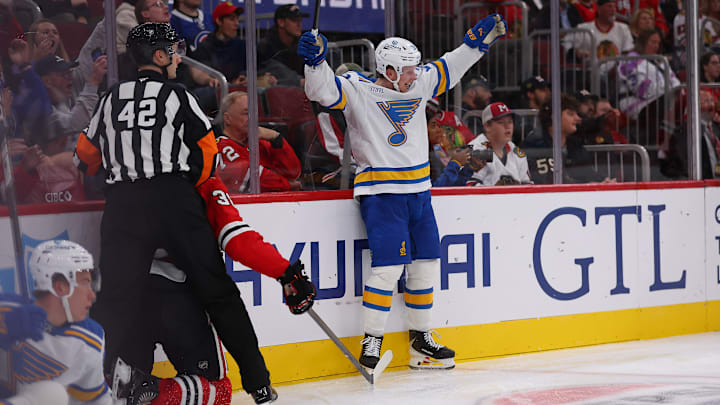 NHL: OCT 04 Preseason Blues at Blackhawks NHL: OCT 04 Preseason Blues at Blackhawks