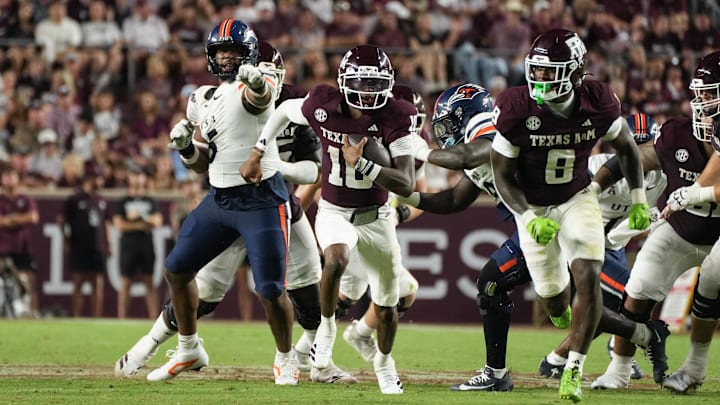 Aug 30, 2025; College Station, Texas, USA; Texas A&M Aggies quarterback Marcel Reed (10) runs with the football during the second half against the UTSA Roadrunners at Kyle Field. Mandatory Credit: Sean Thomas-Imagn Images Aug 30, 2025; College Station, Texas, USA; Texas A&M Aggies quarterback Marcel Reed (10) runs with the football during the second half against the UTSA Roadrunners at Kyle Field. Mandatory Credit: Sean Thomas-Imagn Images
