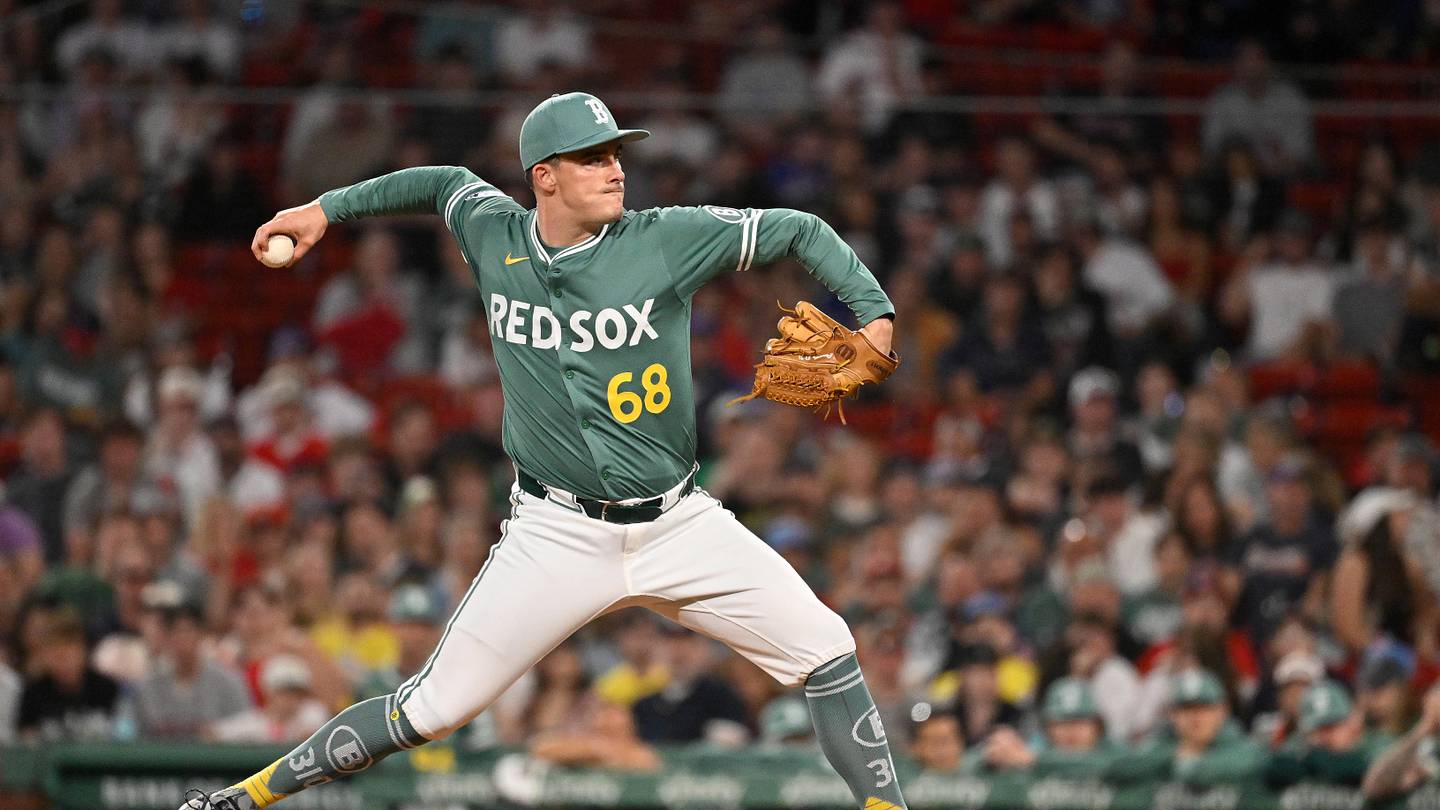 Six-Year MLB Veteran Who Last Pitched For Red Sox Retires