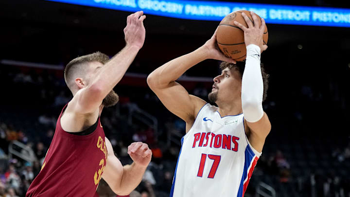 Cleveland Cavaliers v Detroit Pistons