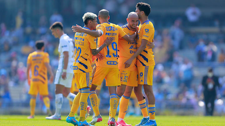 Pumas UNAM v Tigres UANL - Torneo Grita Mexico C22 Liga MX