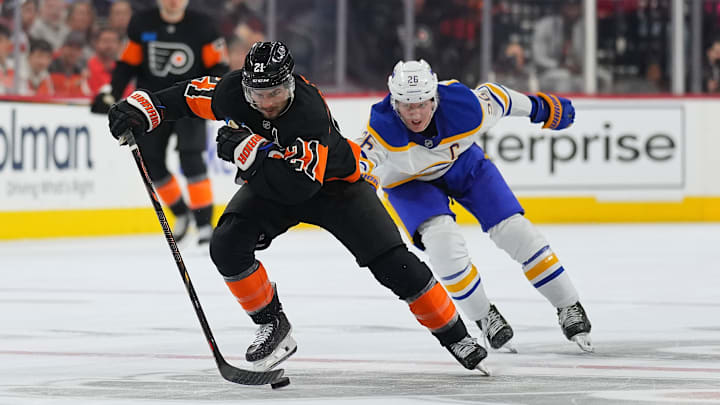 Buffalo Sabres v Philadelphia Flyers