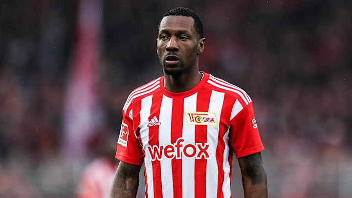 Sheraldo Becker Sheraldo Becker