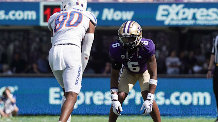 Davon Banks had a career day for the UW against Boise State in 2023 and would play for both schools. 