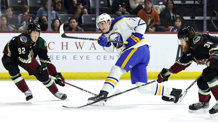 Buffalo Sabres v Arizona Coyotes