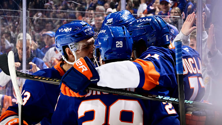 Tampa Bay Lightning v New York Islanders Tampa Bay Lightning v New York Islanders