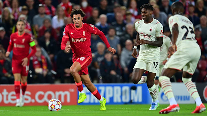 Milan precisa vencer o Liverpool para ter chances de avançar ao mata-mata da Champions League. 