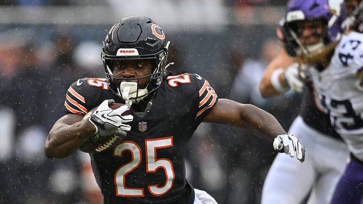 Chicago Bears running back Kyle Monangai.