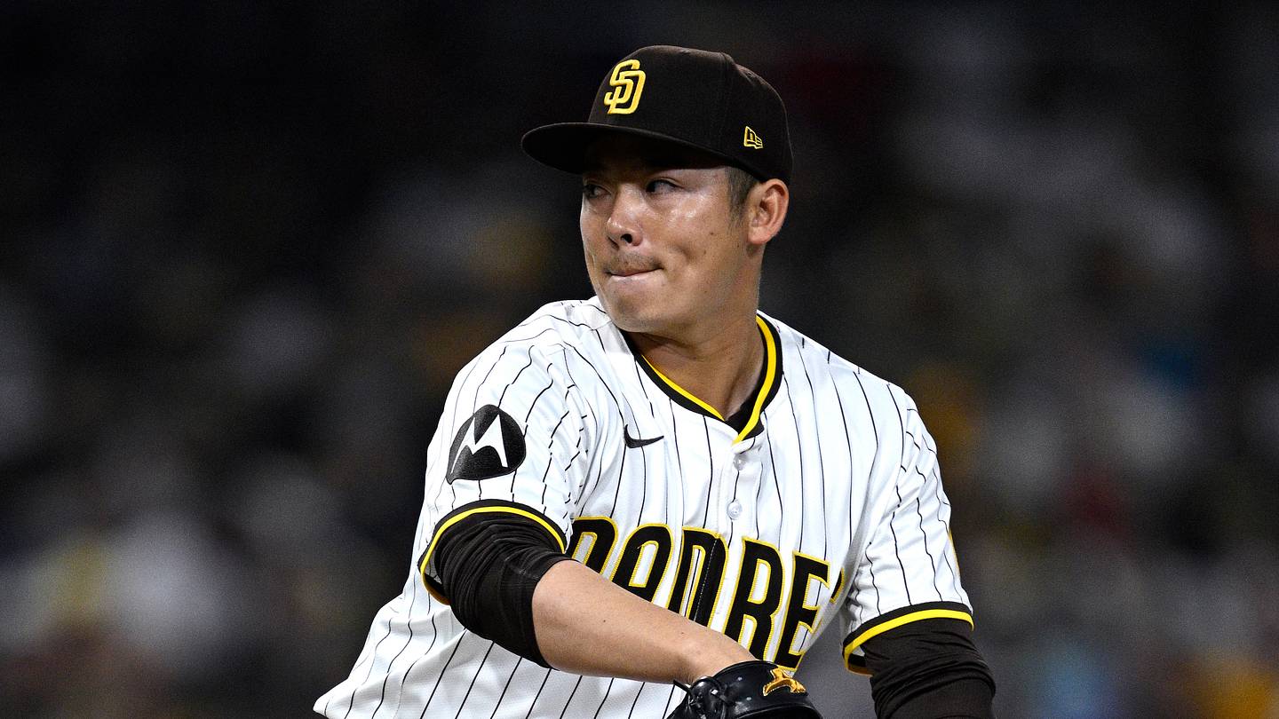 Padres Call Up Gillaspie, Designate Cosgrove for Assignment