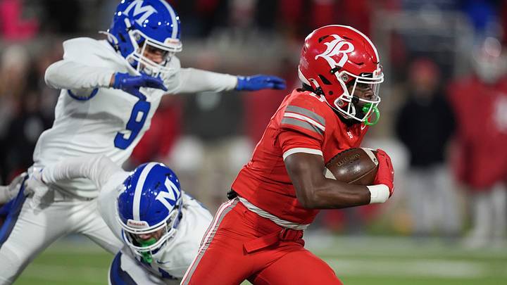 Baylor's David Gabriel Georges on the run play against McCallie in the the TSSAA Division II-AAA Bluecross Bowl on Thursday, Dec. 5, 2024, in Chattanooga, Tenn.