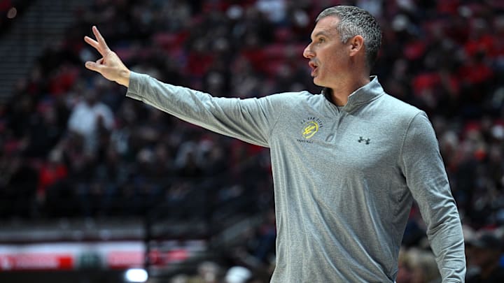 UC San Diego Tritons head coach Eric Olen