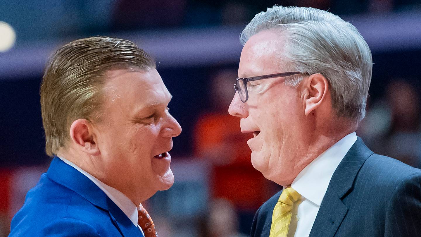 Illinois opens vs Duke, faces UConn, aims title