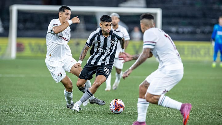 Fluminense e Botafogo se enfrentaram no dia 1º de fevereiro