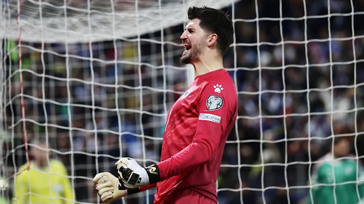 Bósnia vence nos pênaltis, elimina Itália e vai à Copa do Mundo 