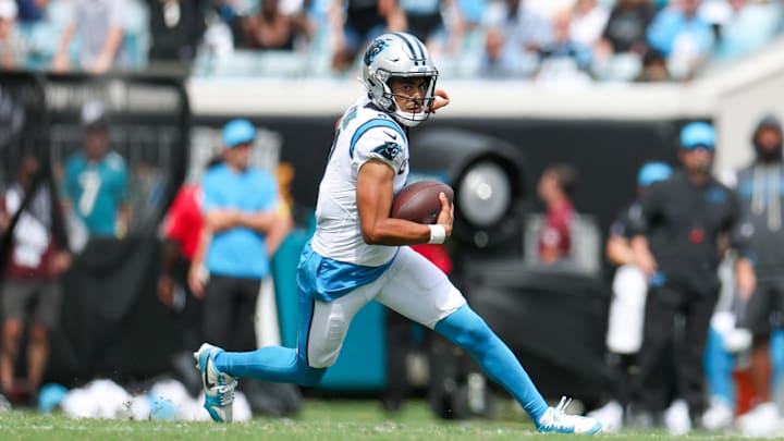 Sep 7, 2025; Jacksonville, Florida, USA; Carolina Panthers quarterback Bryce Young (9) carries the ball against the Jacksonville Jaguars during the first half at EverBank Stadium. Mandatory Credit: Nathan Ray Seebeck-Imagn Images Sep 7, 2025; Jacksonville, Florida, USA; Carolina Panthers quarterback Bryce Young (9) carries the ball against the Jacksonville Jaguars during the first half at EverBank Stadium. Mandatory Credit: Nathan Ray Seebeck-Imagn Images