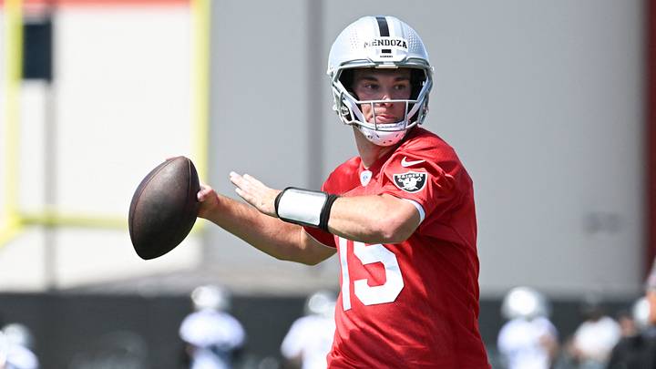 Las Vegas Raiders QB Fernando Mendoza