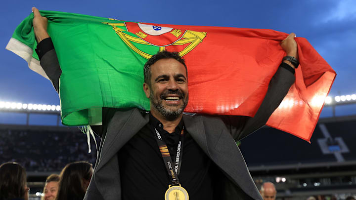 Artur Jorge e Botafogo ainda não se acertaram sobre permanência em 2025