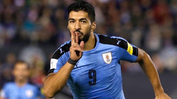 Suárez tem um irmão que já defendeu a seleção de El Salvador