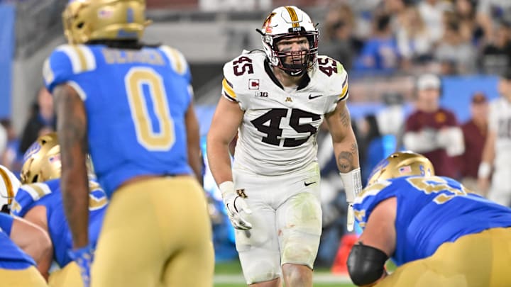Oct 12, 2024; Pasadena, California, USA; Minnesota Golden Gophers linebacker Cody Lindenberg (45) during the fourth quarter against the UCLA Bruins at the Rose Bowl. Mandatory Credit: Robert Hanashiro-Imagn Images Oct 12, 2024; Pasadena, California, USA; Minnesota Golden Gophers linebacker Cody Lindenberg (45) during the fourth quarter against the UCLA Bruins at the Rose Bowl. Mandatory Credit: Robert Hanashiro-Imagn Images