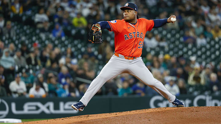Apr 8, 2025; Seattle, Washington, USA; Houston Astros starting pitcher Framber Valdez (59) throws against the Seattle Mariners during the first inning at T-Mobile Park. Apr 8, 2025; Seattle, Washington, USA; Houston Astros starting pitcher Framber Valdez (59) throws against the Seattle Mariners during the first inning at T-Mobile Park.