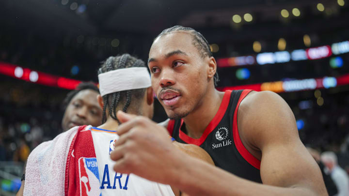 Dec 9, 2025; Toronto, Ontario, CAN; Toronto Raptors forward Scottie Barnes (4) hugs New York Knicks guard Josh Hart (3) after losing at the 2025-26 NBA Emirates Cup at Scotiabank Arena. Mandatory Credit: Kevin Sousa-Imagn Images Dec 9, 2025; Toronto, Ontario, CAN; Toronto Raptors forward Scottie Barnes (4) hugs New York Knicks guard Josh Hart (3) after losing at the 2025-26 NBA Emirates Cup at Scotiabank Arena. Mandatory Credit: Kevin Sousa-Imagn Images