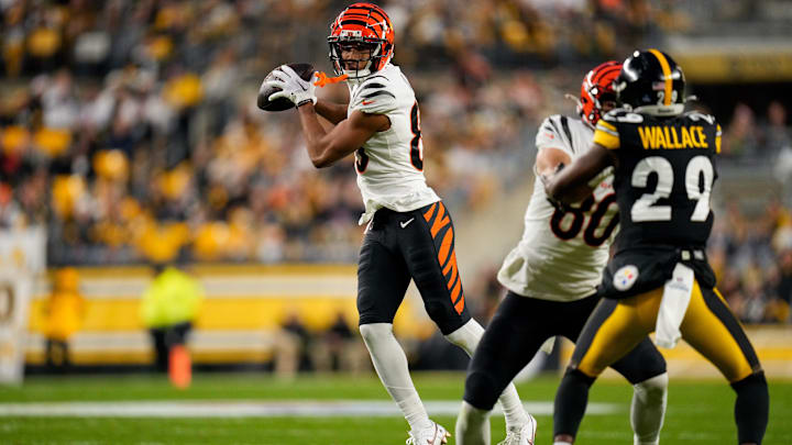 Cincinnati Bengals wide receiver Tyler Boyd (83) catches a pass in the first quarter of the NFL 16