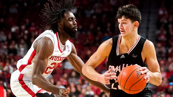 Nov 10, 2022; Lincoln, Nebraska, USA; Nebraska-Omaha Mavericks forward Frankie Fidler (23) drives