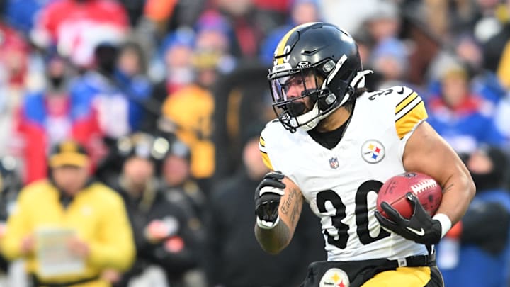 Pittsburgh Steelers running back Jaylen Warren.