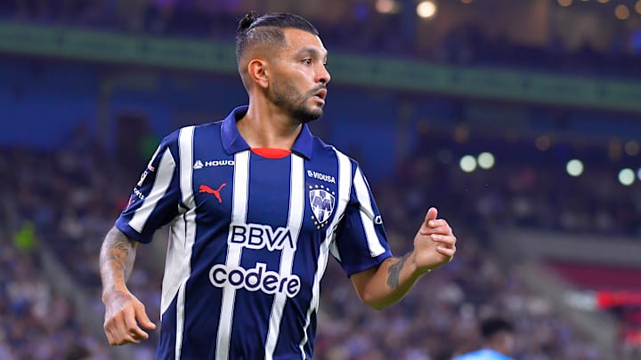 Jesús 'Tecatito' Corona puso la asistencia en el gol contra Pachuca Jesús 'Tecatito' Corona puso la asistencia en el gol contra Pachuca