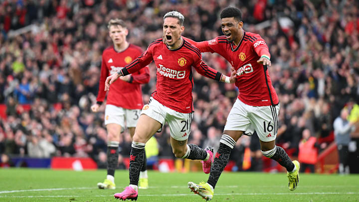Manchester United v Liverpool - Emirates FA Cup Quarter Final